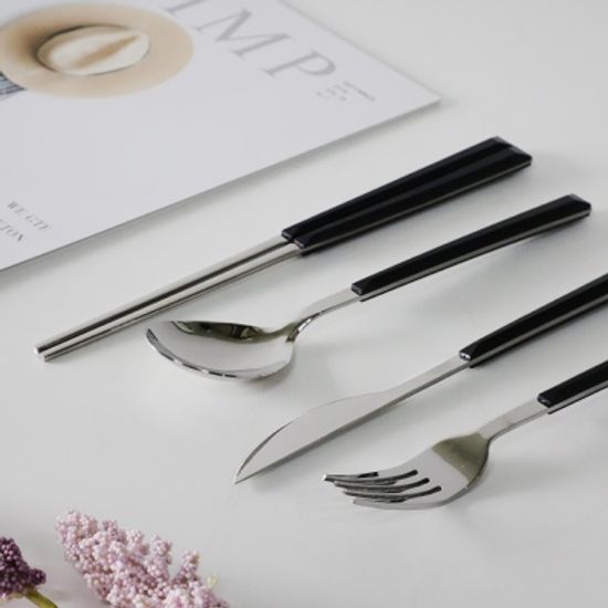 르리에 커트러리 블랙실버 4종