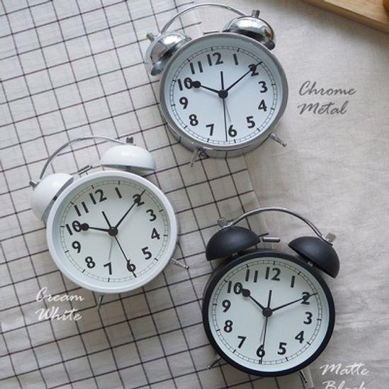 트윈벨 무소음 알람 탁상시계 인테리어