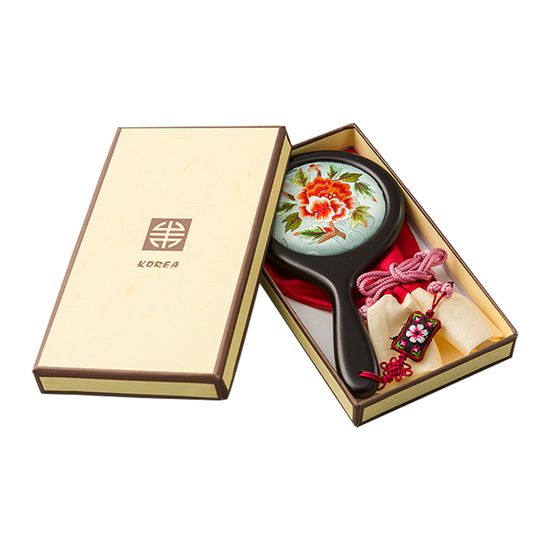 한국전통 자수 손잡이 공주 손거울 외국인선물 기념품