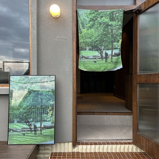 산책 65x90 쉬폰 패브릭포스터