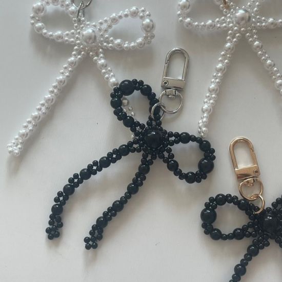 키링 발레코어 리본 진주 큐빅 비즈 진주 행운 럭키 Y