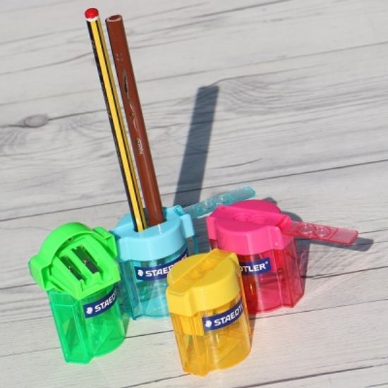 스테들러 날개형 2홀 연필깎이 513 006 1Box(10개)