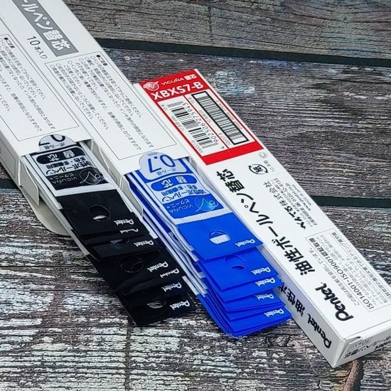 펜텔 카르므 3색볼펜 0.7mm 리필심 BXS7 1개