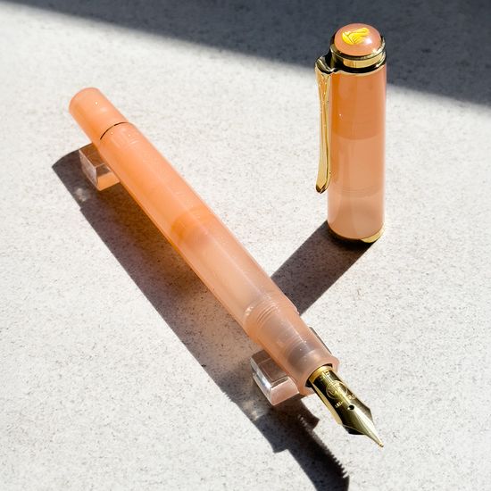 펠리칸 M200 Apricot Achat EF [PE827881]