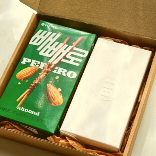 막대과자데이 선물세트 (빼빼로+블랙하비 향수 7종)