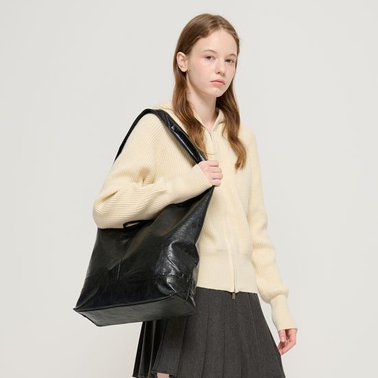 크랙 크리스탈 레더 숄더백 (블랙)