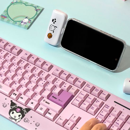 산리오캐릭터즈 PD 20W 고속충전 도킹형 보조배터리 