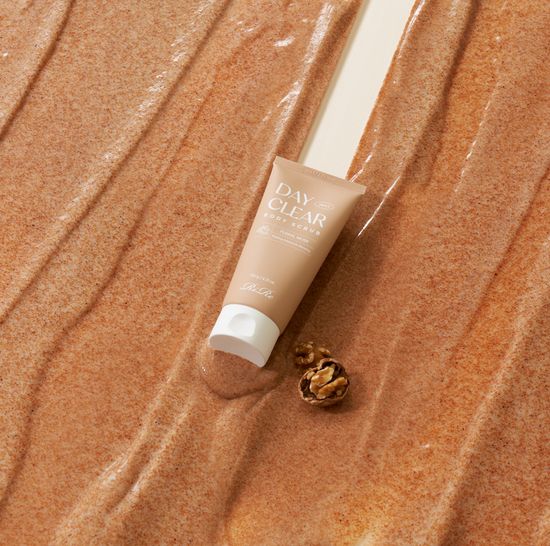 리르 데이 클리어 바디 스크럽 - 저자극 각질 보습 