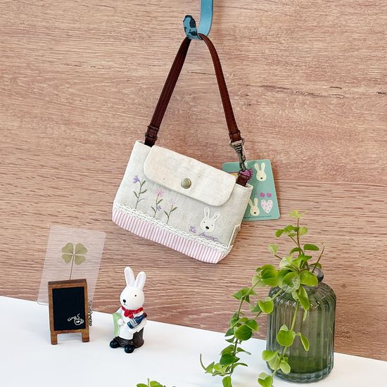 르 슈크레 아플리케 멀티 파우치