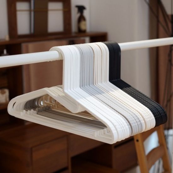 밸런스 논슬립 옷걸이 50P 목 늘어남 방지 버터 출시