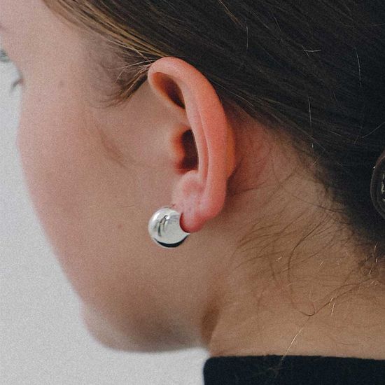 제이로렌 쿼터 볼륨 라운드 실버 귀걸이 M04062