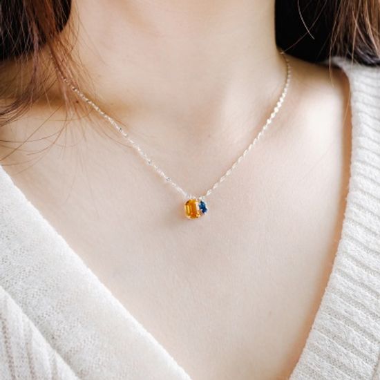 실버 스퀘어 마퀴즈컷 크리스탈 목걸이