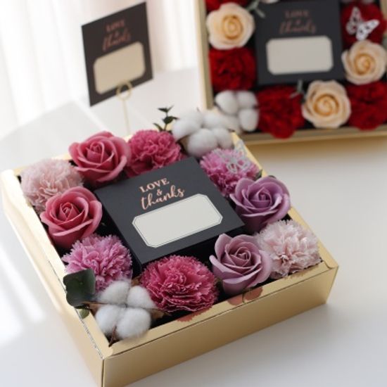 러브앤땡스 반전 돈티슈 카네이션 용돈박스