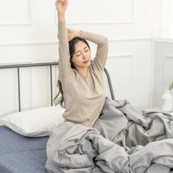 좁은 원룸 싱글족 편리한 3단 접이식 매트리스(7cm)