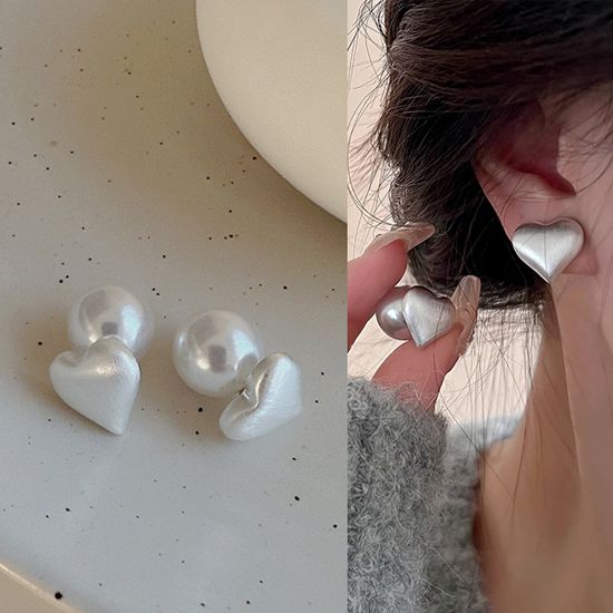 호더 매트 실버 하트 스터드 귀걸이 (925silver)