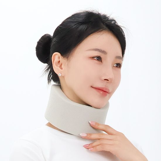 일감생활 프리미엄 인체공학 4D 메모리폼 목보호대