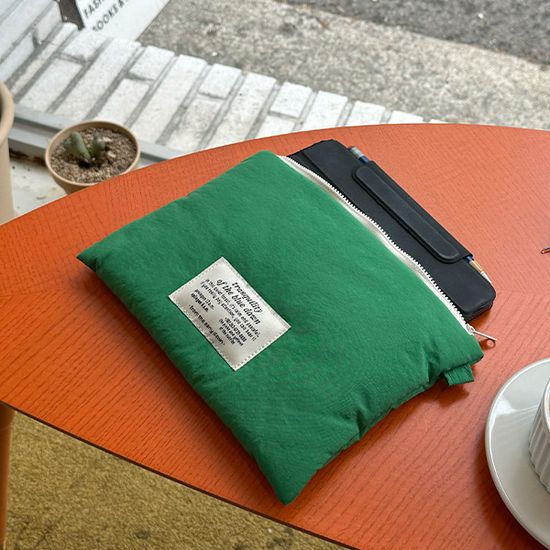 [프롬디얼리던] 패딩 플랫 파우치(이북리더기파우치)