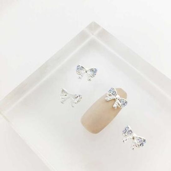 Woman bonita nail parts 큐빅메탈 아쿠아리본 1개