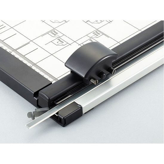 CARL A4 40매재단 형광플레이트 문서재단기 DC-210N