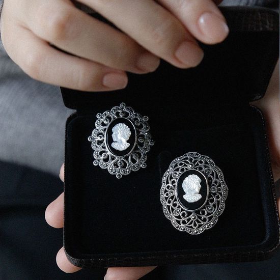 바이데이지 카메오 마카사이트 실버 브로치 Bb0458