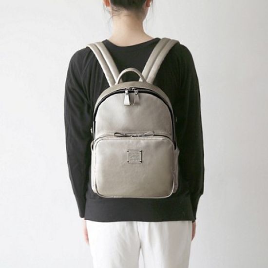 SQUARE MINI OFFICE LEATHER BACKPACK 스퀘어 백팩