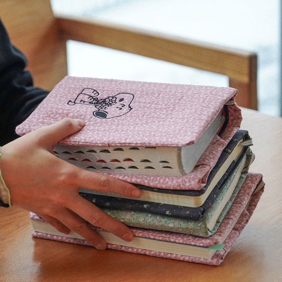 폭닥폭닥 꽃향기 가득한 [남다른 북커버]