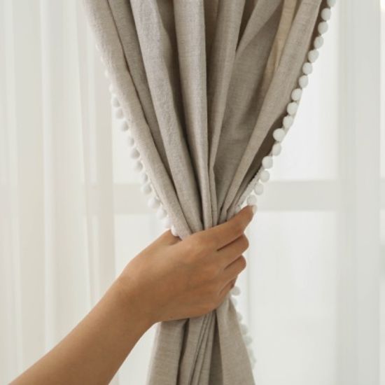 레브 무지 폼폼 커튼-베이지