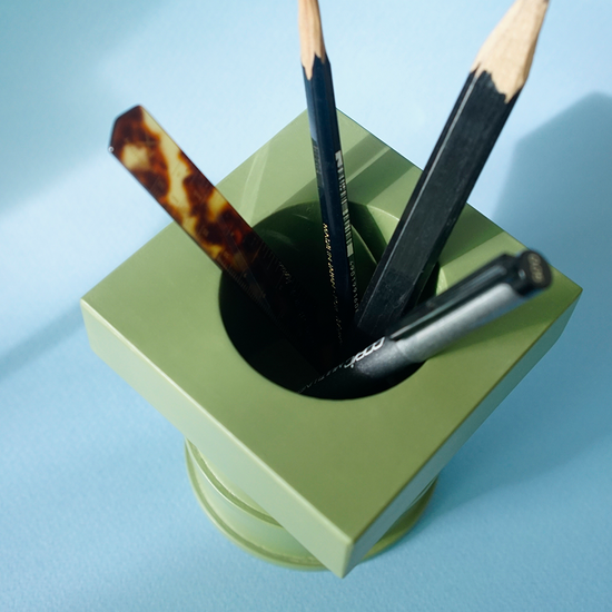 포스트 컬럼 펜슬홀더 - 올리브그린