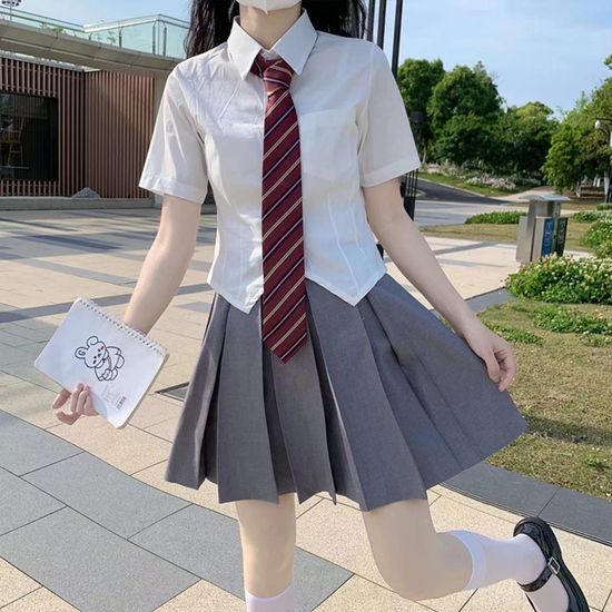 화이트 플레인 반팔셔츠 블라우스 그레이치마 세라복