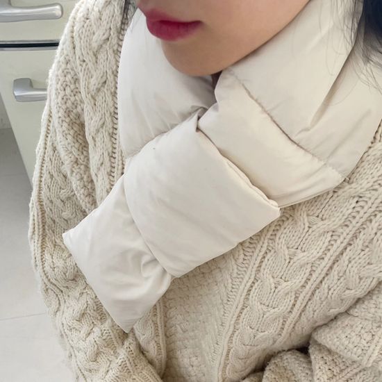 패딩 미니 머플러