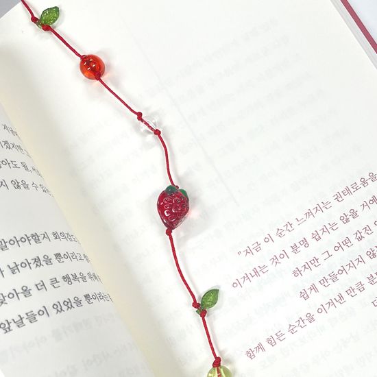 딸기 비즈 책갈피 만들기 끈갈피 DIY 키트 독서템 