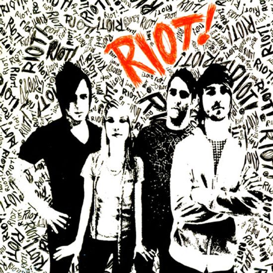 RIOT! [CD+DVD]