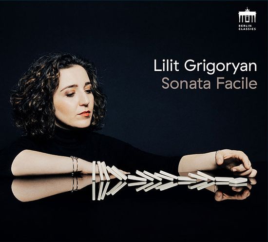 SONATA FACILE/ LILIT GRIGORYAN [안: 소나티나, 베토벤: 소나타 25번, 메드트너: 소나타-목가, 라벨: 소나티나, 모차르트: 소나타 16번 외 - 릴리트 그리고리안]