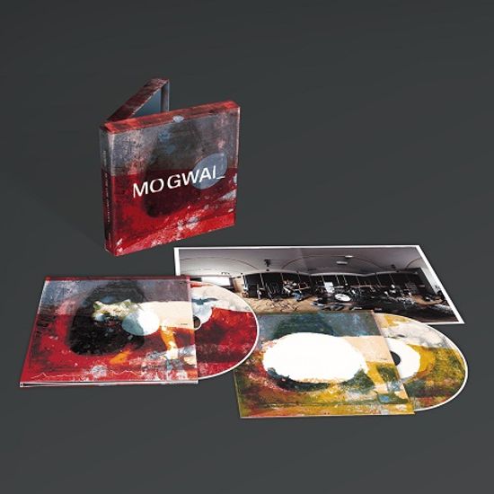 AS THE LOVE CONTINUES [DELUXE]