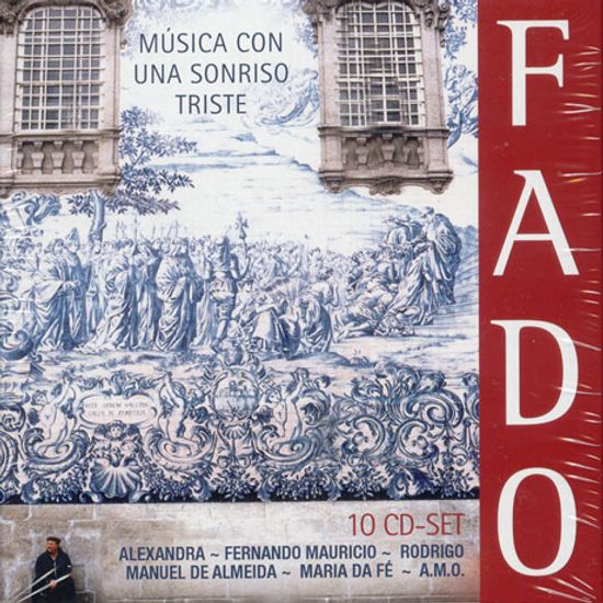 FADO/ MUSICA CON UNA SONRISO TRISTE [10CD]