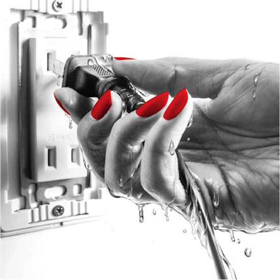 PLUGGED CLASSIC [EP]