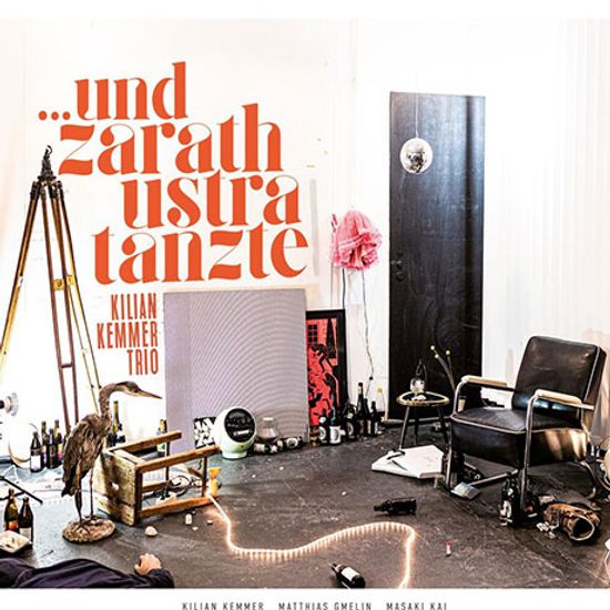 UND ZARATHUSTRA TANZTE