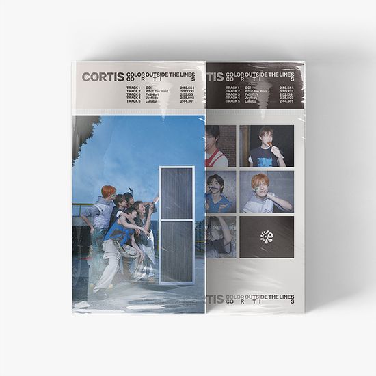 THE 1ST EP [COLOR OUTSIDE THE LINES] [WEVERSE ALBUMS VER]