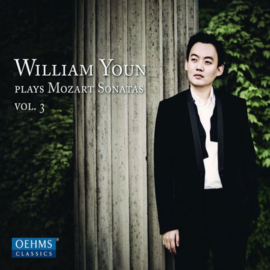 PLAYS MOZART SONATAS VOL.3 [윤홍천: 모차르트 피아노 소나타 3집]