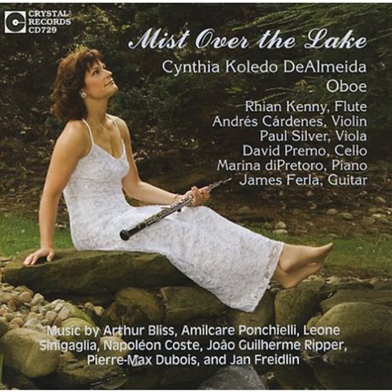 MIST OVER THE LAKE/ CYNTHIA KOLEDO DEALMEIDA, RHIAN KENNY