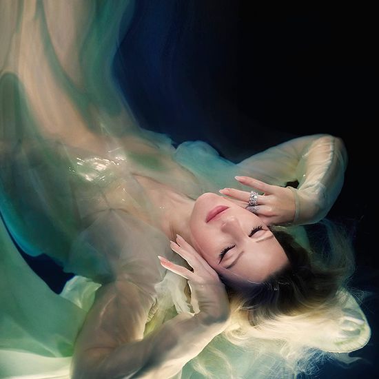 HIGHER THAN HEAVEN [DELUXE]