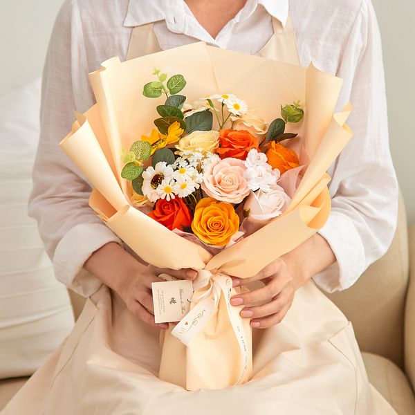 시들지 않는 사랑스러운 비누꽃다발 기념일 졸업식