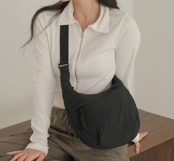 멀티포켓 해외여행 크루아상 크로스 백