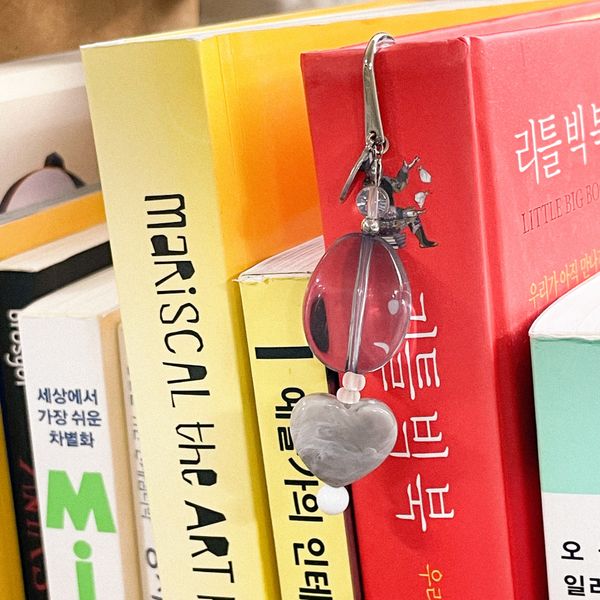 [선물 포장] gray heart bookmark