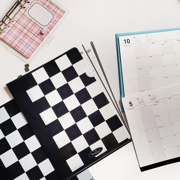 아이씨엘 L홀더 Checker board Black