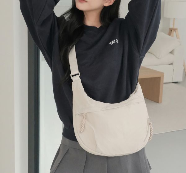 멀티포켓 해외여행 크루아상 크로스 백