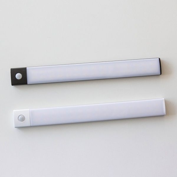 아이린 충전식 슬림 3색 불빛  LED 센서등 30cm,블랙