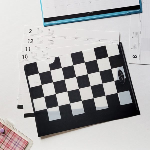 아이씨엘 L홀더 Checker board Black