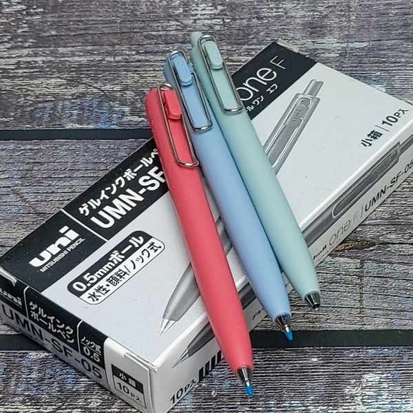 0.5mm 유니볼 ONE F 중성펜(블랙잉크) UMN-SF 1다스