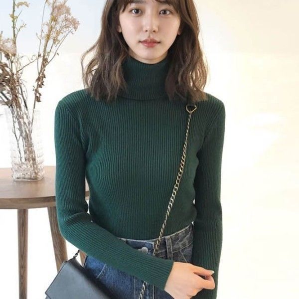 따뜻하고 도톰한 포근한 골지 두께깜 있는 겨울 목폴
